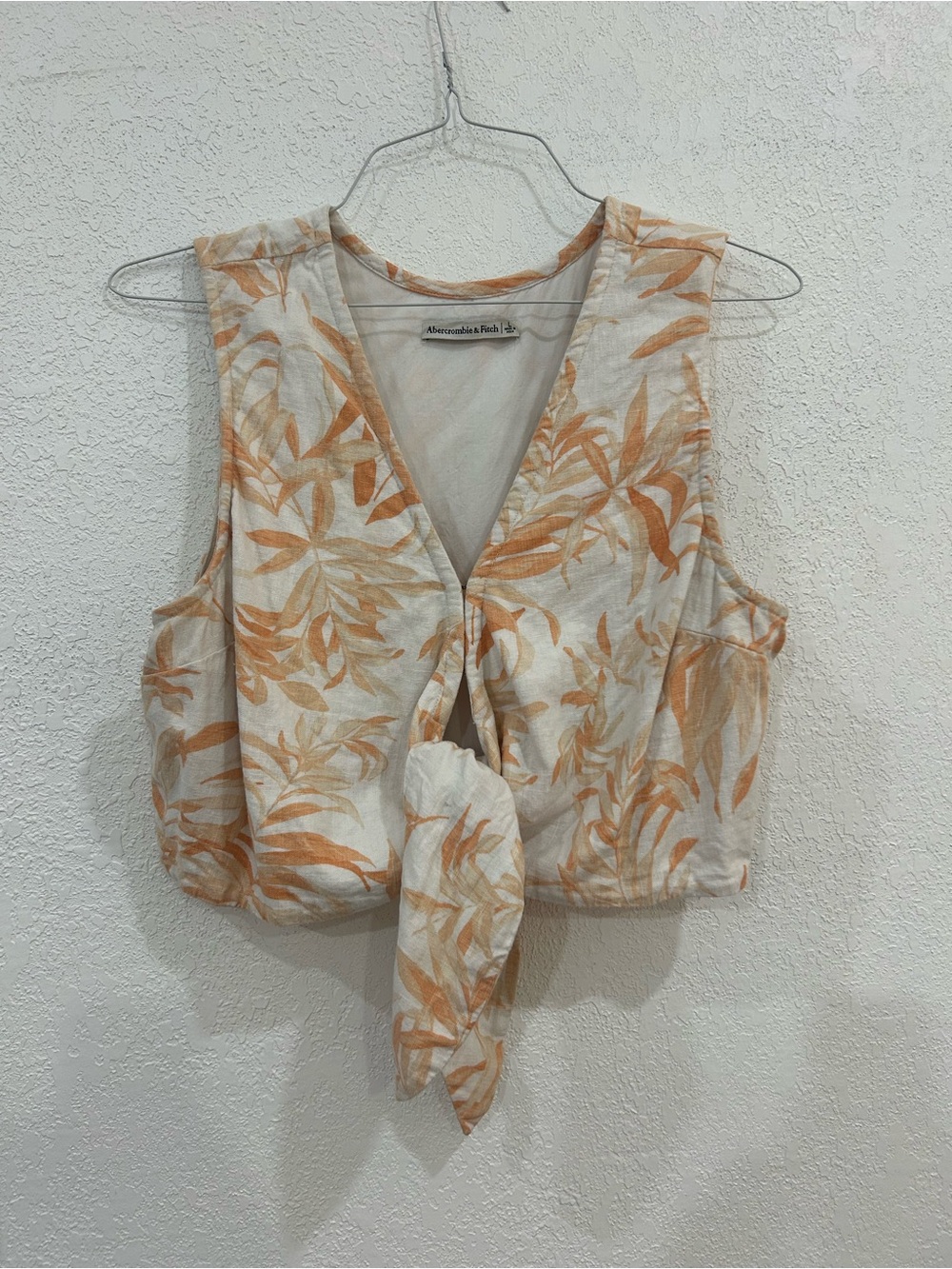 Abercrombie & Fitch Cream and Orange Leaf-Print Tie-Front Crop Top